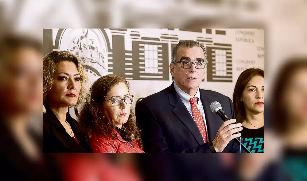 Perdieron. Bartra y Olaechea jugaron en pared en vano. (Foto: Michael Ramón) Perdieron. Bartra y Olaechea jugaron en pared en vano. (Foto: Michael Ramón)