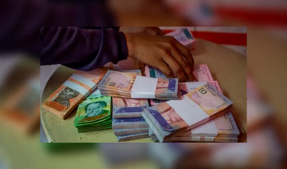 En medio de la crisis, Nicolás Maduro aumentó salario mínimo en su país En medio de la crisis, Nicolás Maduro aumentó salario mínimo en su país