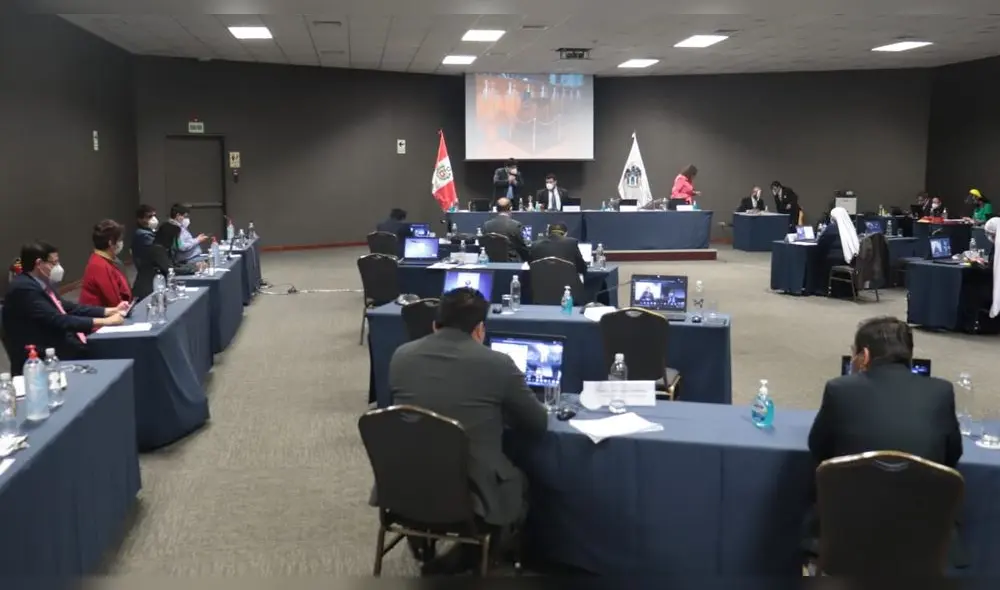 Congresistas enumeraron las dificultades que tiene la población de La Libertad Congresistas enumeraron las dificultades que tiene la población de La Libertad