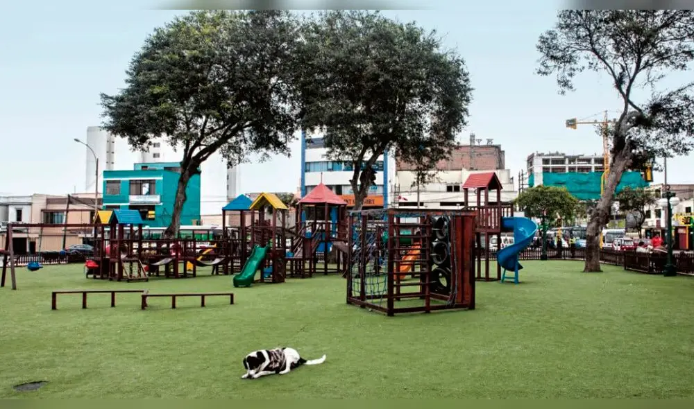 El municipio del distrito anunció medidas para supervisar la salida de niños hasta los 14 años. El municipio del distrito anunció medidas para supervisar la salida de niños hasta los 14 años.