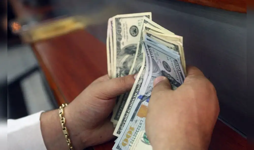 Dólar cierra con ligera alza y se ubica en S/ 3,267 tras la caída del cobre Dólar cierra con ligera alza y se ubica en S/ 3,267 tras la caída del cobre