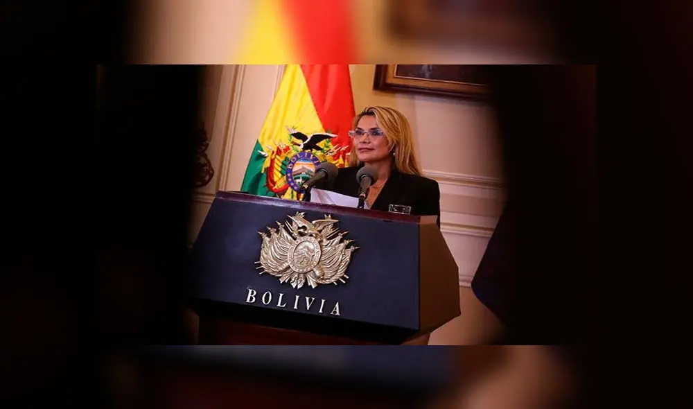 A poco de cumplir una semana como presidenta interina, Jeanine Áñez afronta una serie de conflictos en Bolivia A poco de cumplir una semana como presidenta interina, Jeanine Áñez afronta una serie de conflictos en Bolivia