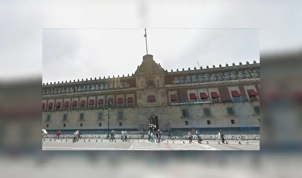 Palacio Nacional en México. Palacio Nacional en México.