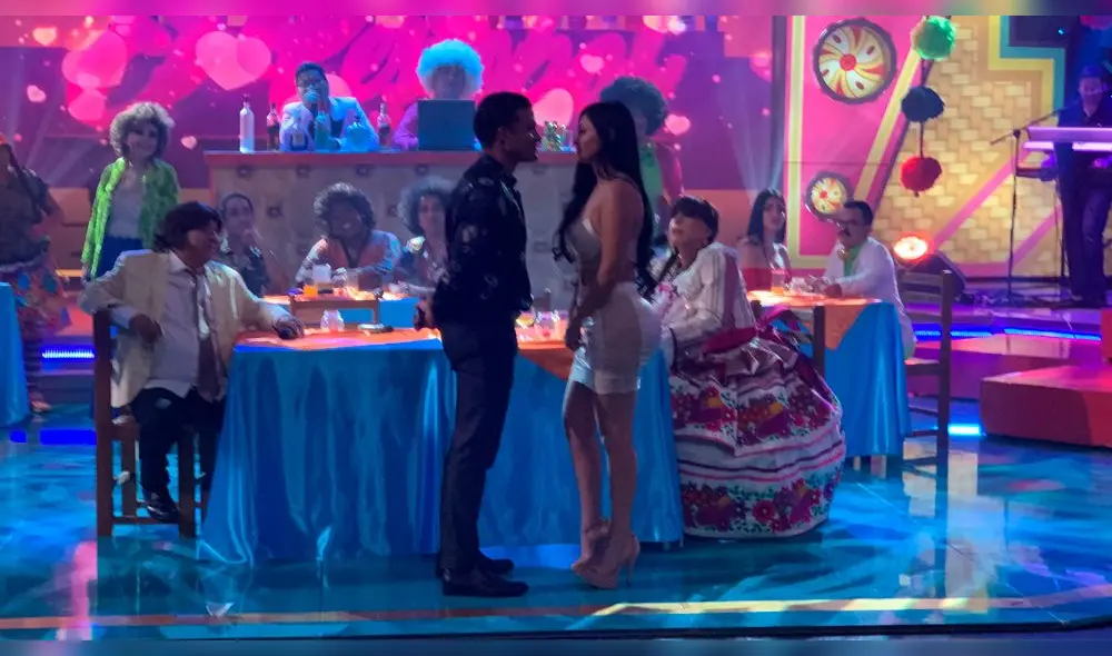 Christian Domínguez le cantó a Pamela