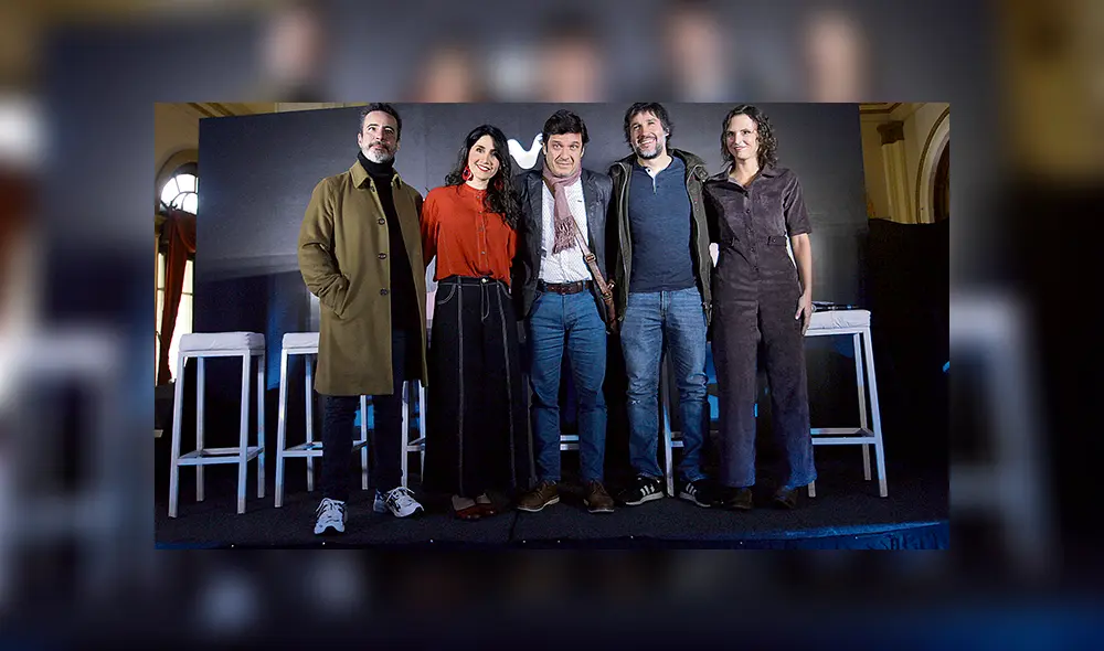 Equipo. Carlín, Gibbons, Cáceres, Vega y Lombardi.