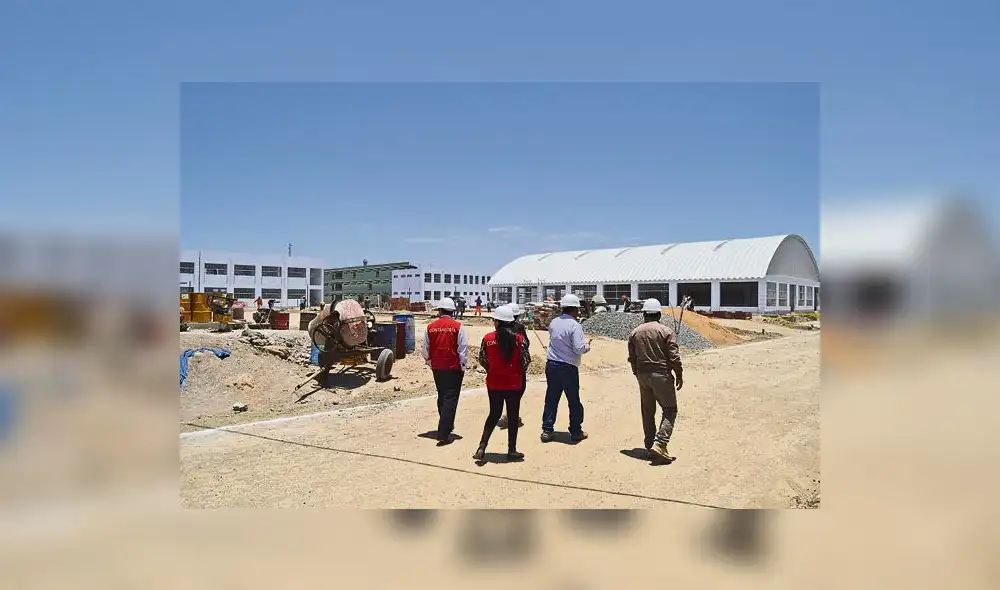 Observan obra de Colegio Militar Elías Aguirre