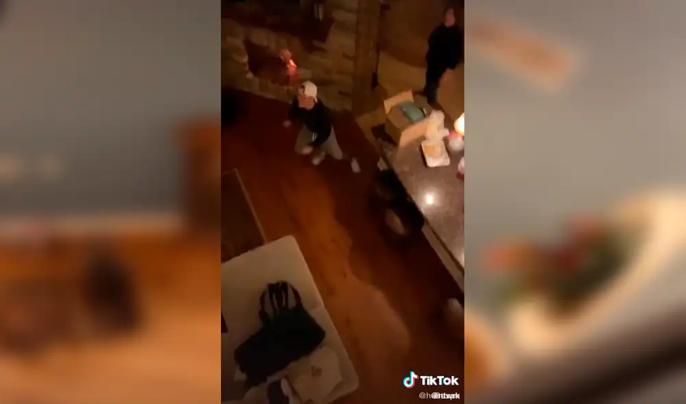 Desliza hacia la izquierda para ver el preciso instante en que el muchacho lanza la pelota y tras un largo recorrido ingresa a un pequeño vaso. Foto: TikTok