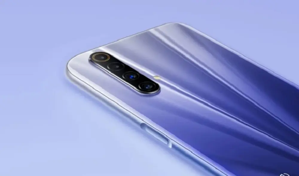 El Realme X50m tiene una pantalla con una diagonal de 6,57 pulgadas y basada en tecnología OLED. El Realme X50m tiene una pantalla con una diagonal de 6,57 pulgadas y basada en tecnología OLED.