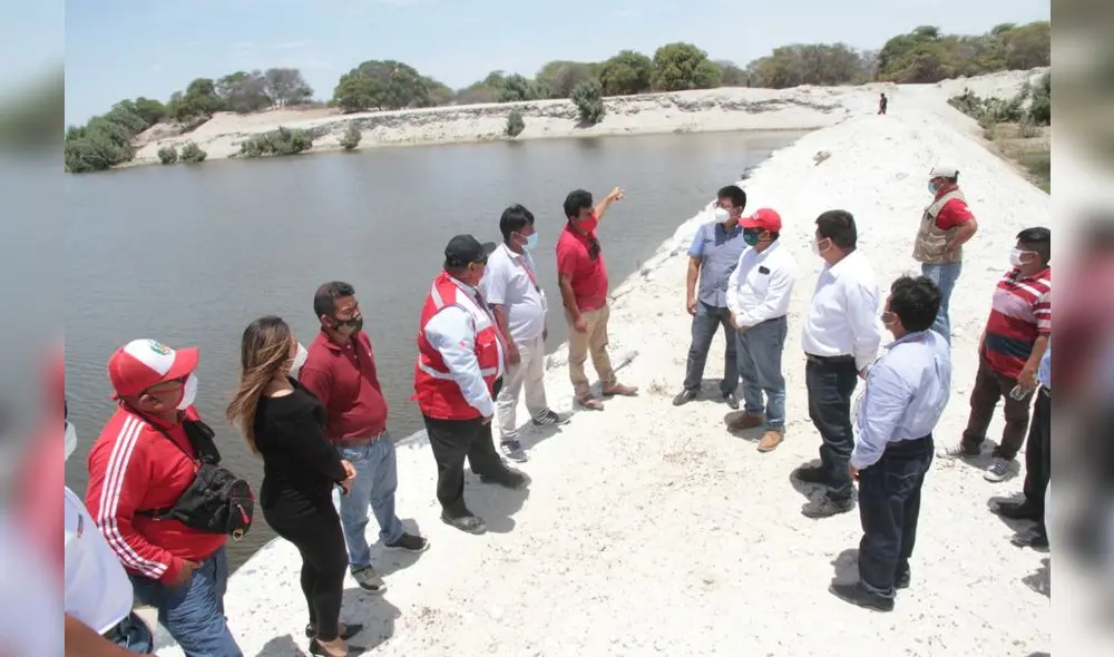 Autoridades comunales presentan proyectos a favor de los más necesitados Autoridades comunales presentan proyectos a favor de los más necesitados