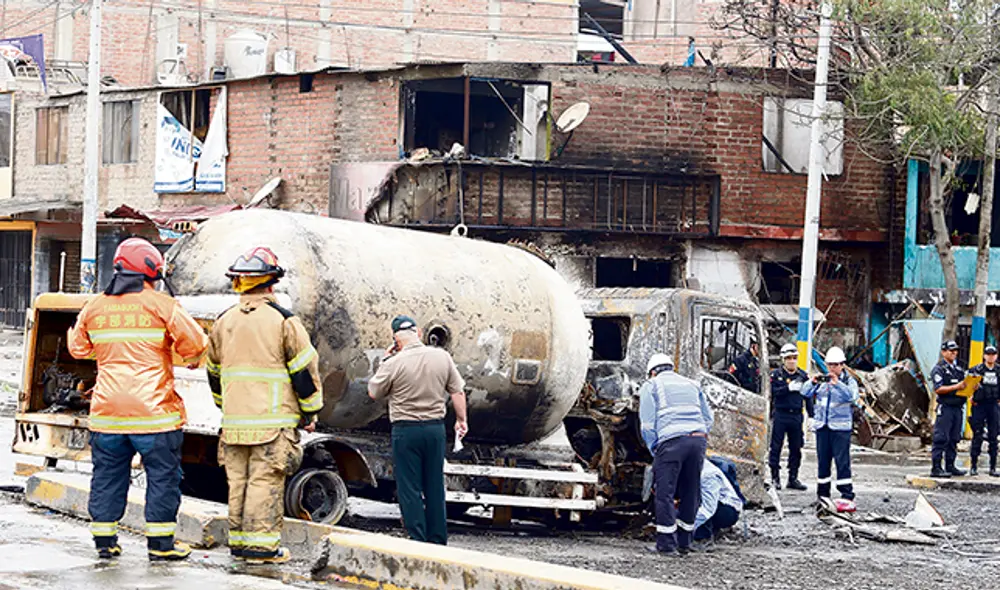 Deflagración del 23 de enero se produjo tras rotura de válvula de cisterna que transportaba el gas. Deflagración del 23 de enero se produjo tras rotura de válvula de cisterna que transportaba el gas.