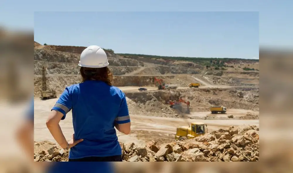 Los principales emprendimientos realizados por mujeres se dan en alimentación y moda.