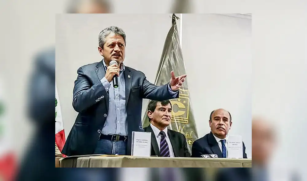 Manuel Becerra: “Hay que evitar que sectores antiinversión se perpetúen en el poder”