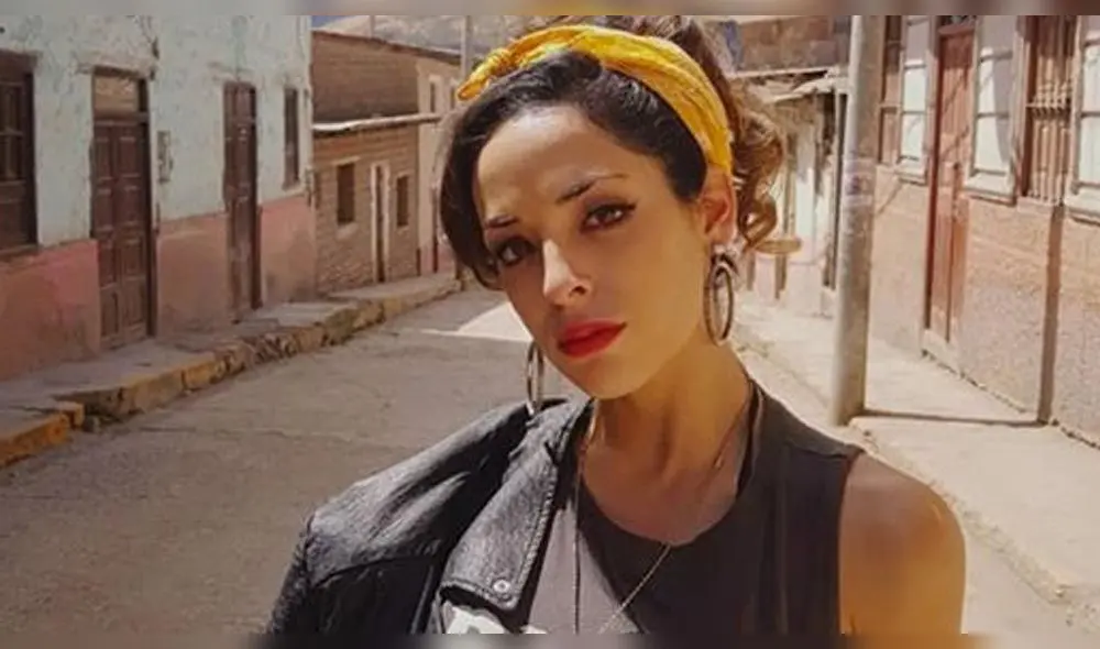 Andrea Luna revela que padece de ‘acné adulto’ desde hace un año Andrea Luna revela que padece de ‘acné adulto’ desde hace un año