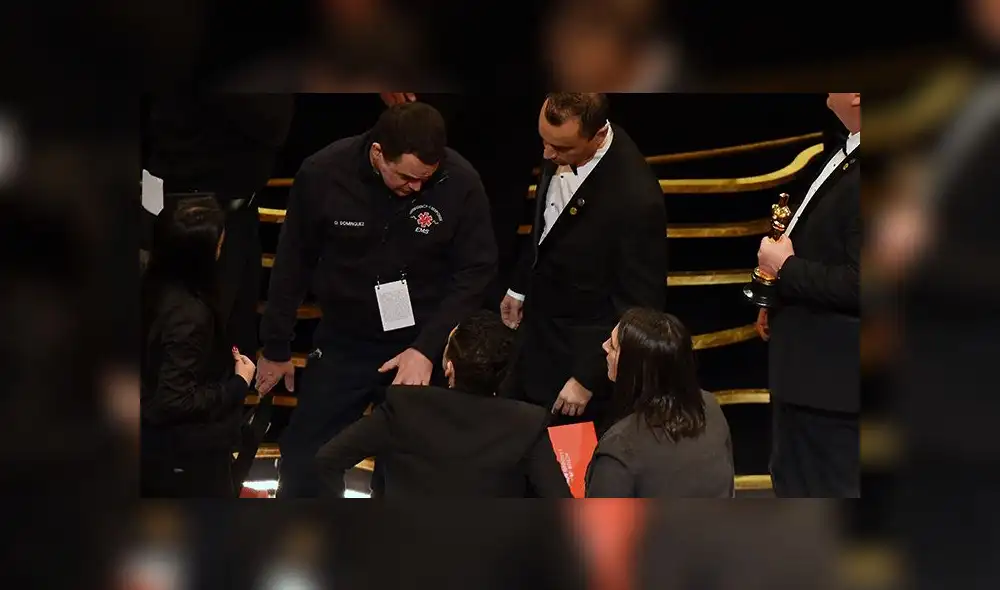 Rami Malek se resbaló tras ganar el Oscar por 'Bohemian Rhapsody' [VIDEO]