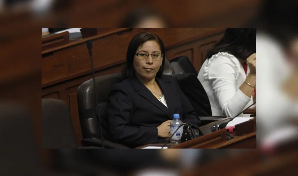 Congresista presenta proyecto para prohibir venta de pirotécnicos 