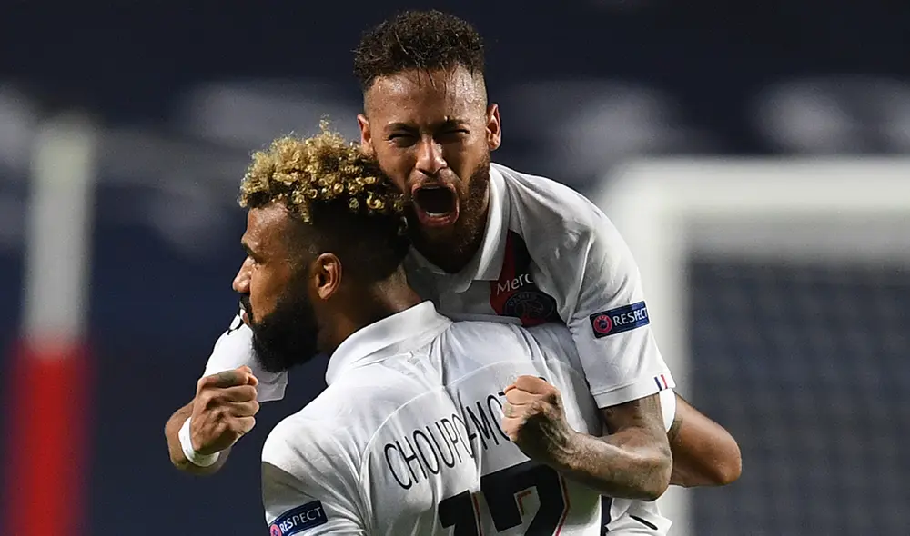 Marquinhos y Maxim Choupo-Moting le dieron al vuelta al Atalanta y clasificaron al PSG a las semifinales de Champions League. | Foto: AFP