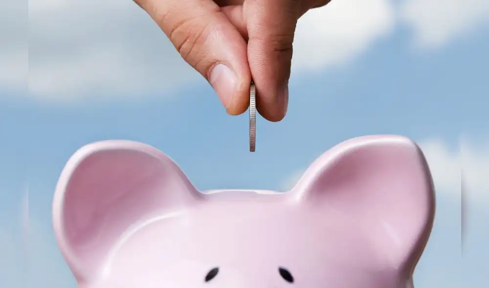 Solo 40% de los peruanos que ahorran lo hacen de manera formal 