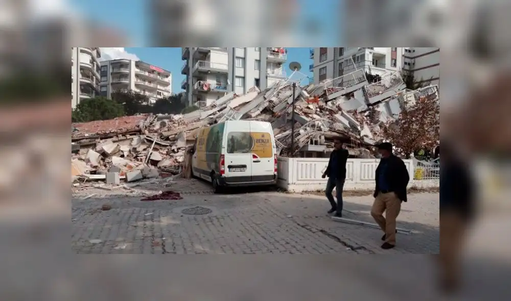 Medios locales comunicaron que el movimiento telúrico duró 15 segundos. Foto: Yeniakit Medios locales comunicaron que el movimiento telúrico duró 15 segundos. Foto: Yeniakit