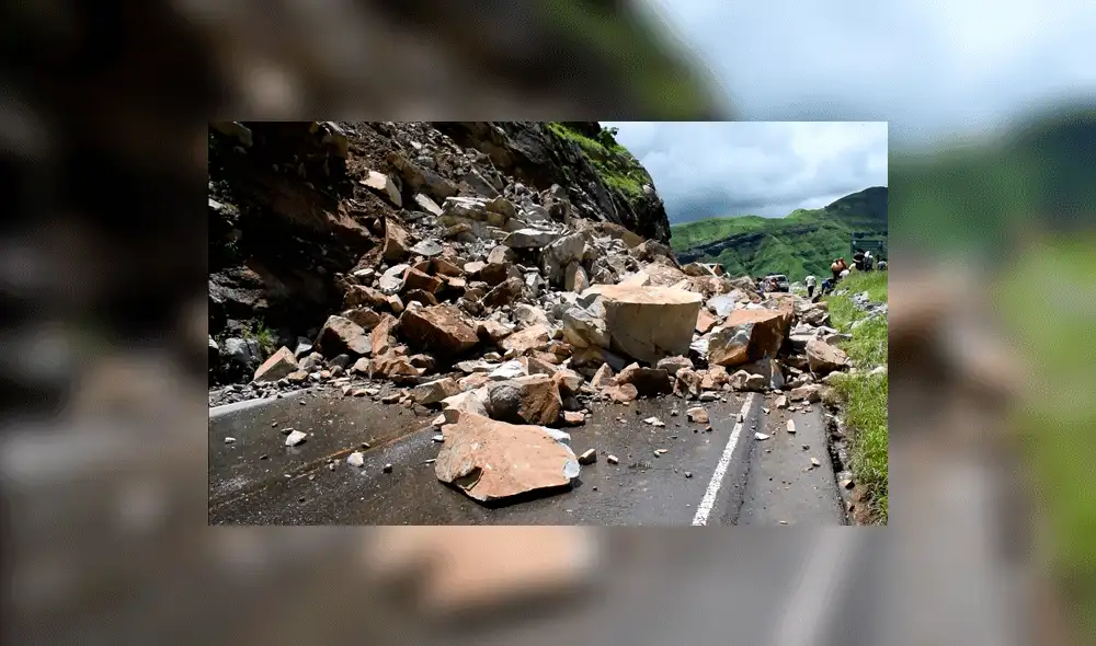 Huaicos en Perú: deslizamiento de rocas bloquea la autopista Chiclayo-Chota [VIDEO]
