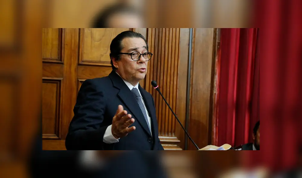 Ministro de Justicia: “En ningún momento he dicho que Vizcarra debe asumir”