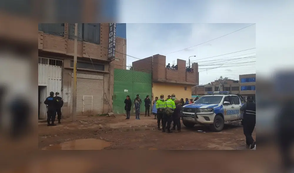 Hampones realizaron disparos al aire después de asalto. Hampones realizaron disparos al aire después de asalto.