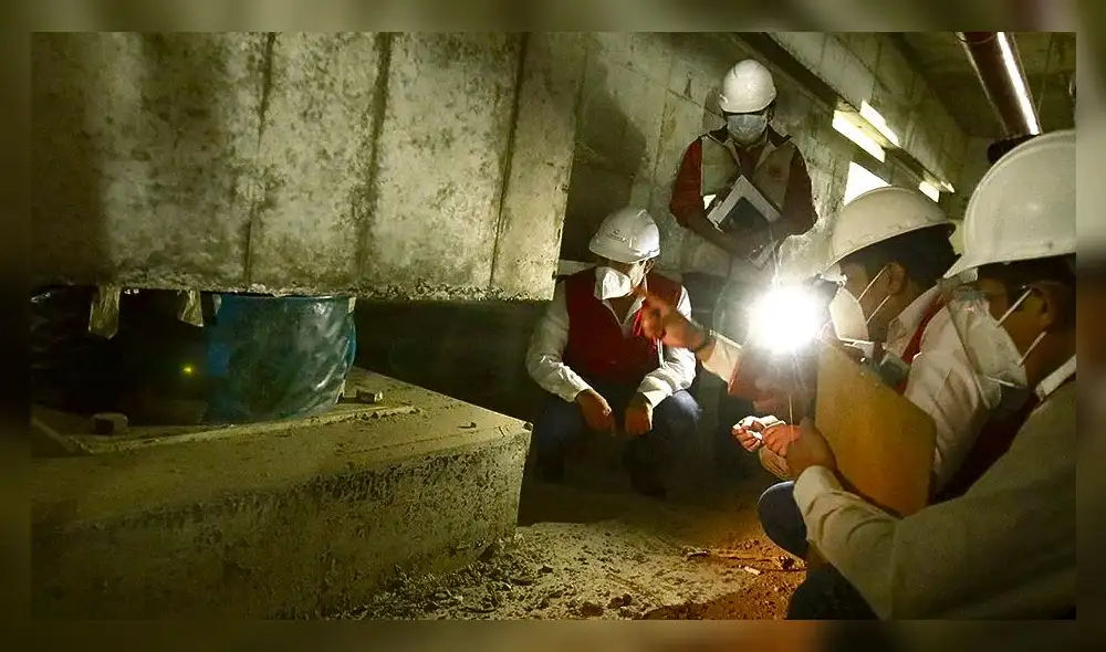 riesgo.  Infraestructura podría no estar protegida. de sismos.