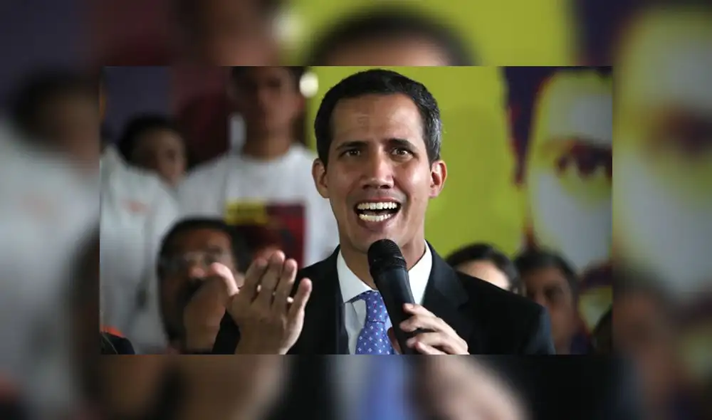Guaidó elimina calificación de 'Traidores de la Patria' a militares que crucen a Colombia
