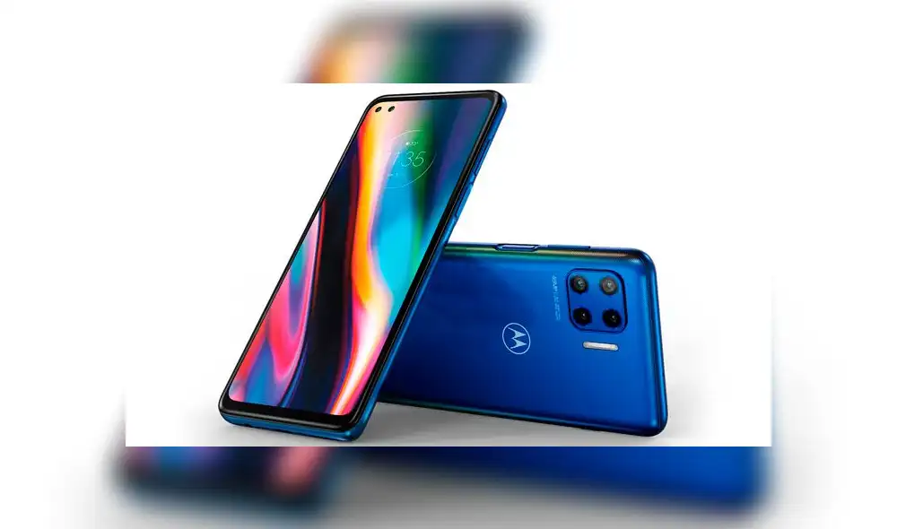 El nuevo móvil de Motorola tiene una cuádruple cámara trasera.