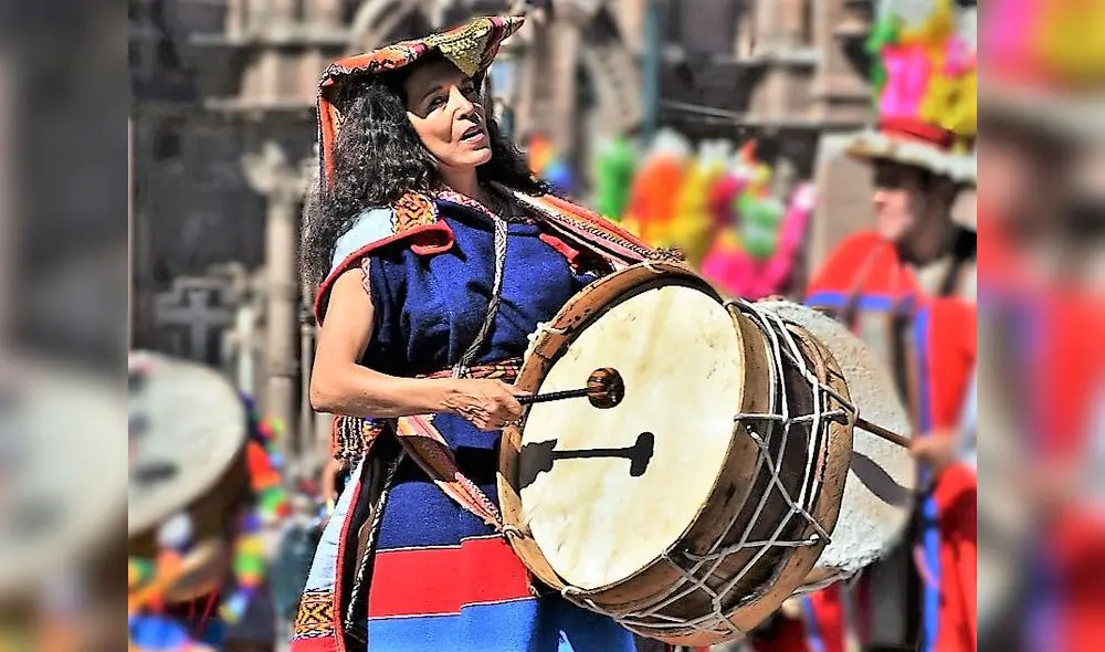 Martika Qorichayna, colombiana. Forma parte de los músicos en el Inti Raymi. Foto: Jazmín Lezama Rivas.