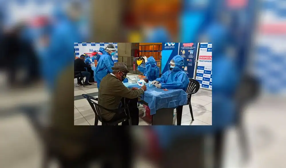 500 pruebas rápidas fueron tomadas por EsSalud. Foto: Karla Cruz / URPI - GLR