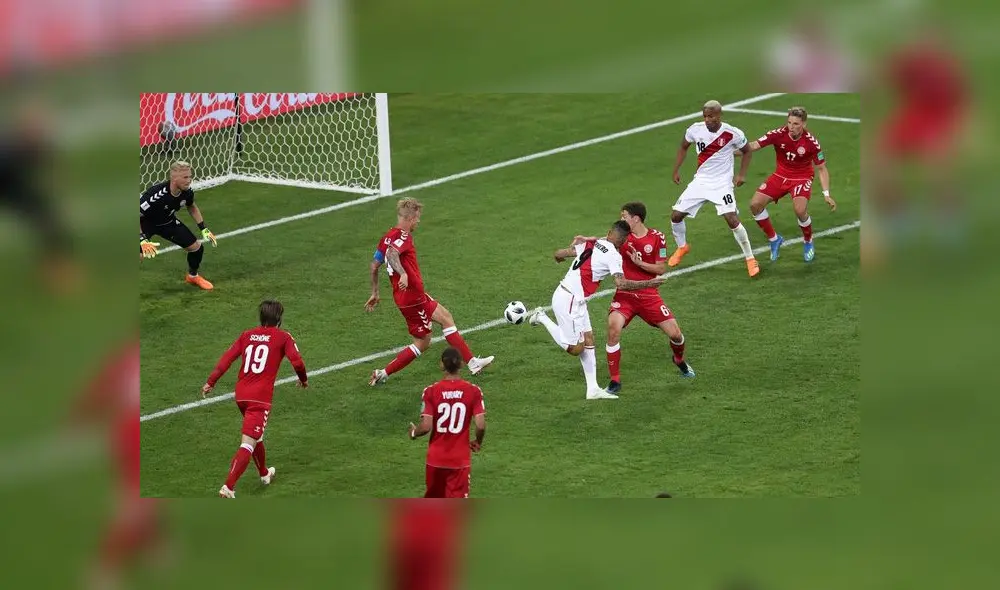 El genial taco de Paolo Guerrero que casi termina en golazo ante Dinamarca [VIDEO]