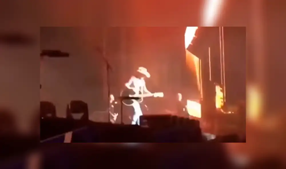 Tiroteo en Las Vegas: El momento en que el cantante Jason Aldean huye al escuchar los disparos Tiroteo en Las Vegas: El momento en que el cantante Jason Aldean huye al escuchar los disparos