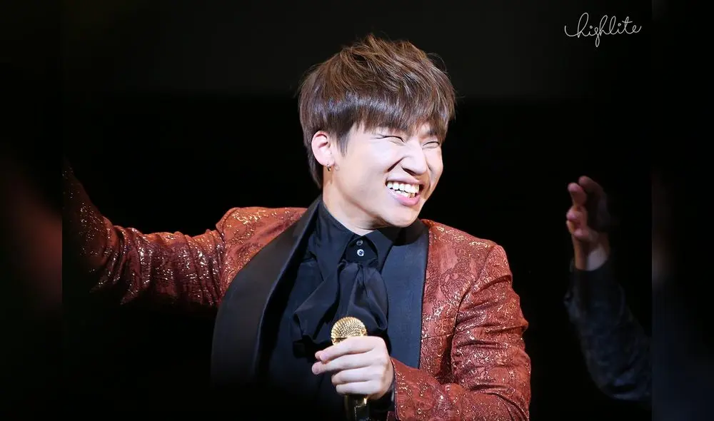 Kang Daesung: cantante, actor y MC coreano. Vocalista principal de BIGBANG. Kang Daesung: cantante, actor y MC coreano. Vocalista principal de BIGBANG.