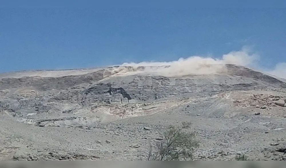 Derrumbe en Alto Siguas daña más de seis hectáreas de cultivos.