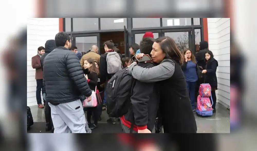 Escolar dispara a su compañero en plena clase: llevaba una máscara de 'La casa de papel' [VIDEO]