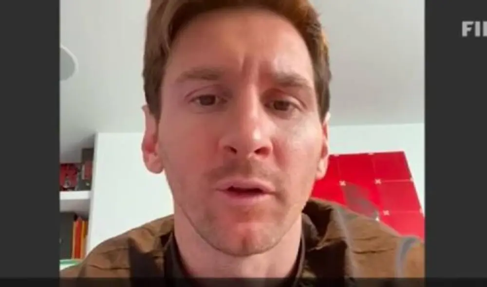 Lionel Messi enseña a prevenir el coronavirus. Foto: FIFA Lionel Messi enseña a prevenir el coronavirus. Foto: FIFA