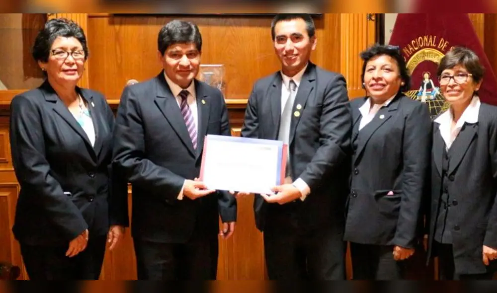 Replicarán proyecto de cero plástico de la UNSA en colegios de Arequipa. Replicarán proyecto de cero plástico de la UNSA en colegios de Arequipa.