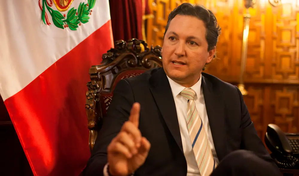 Daniel Salaverry presidió la Mesa Directiva del Congreso en la anterior legislatura. Foto: La República. Daniel Salaverry presidió la Mesa Directiva del Congreso en la anterior legislatura. Foto: La República.