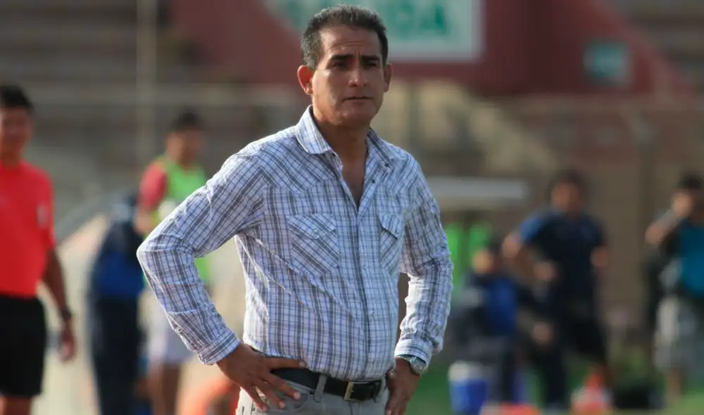 Teddy Cardama defendió los colores de Sporting Cristal en los años 80. | Foto: GLR Teddy Cardama defendió los colores de Sporting Cristal en los años 80. | Foto: GLR