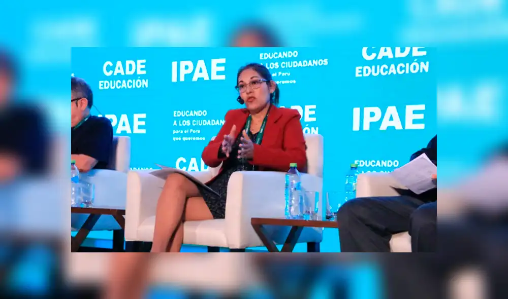 Salazar: “El texto escolar es importante, con eso no necesitaríamos docentes”