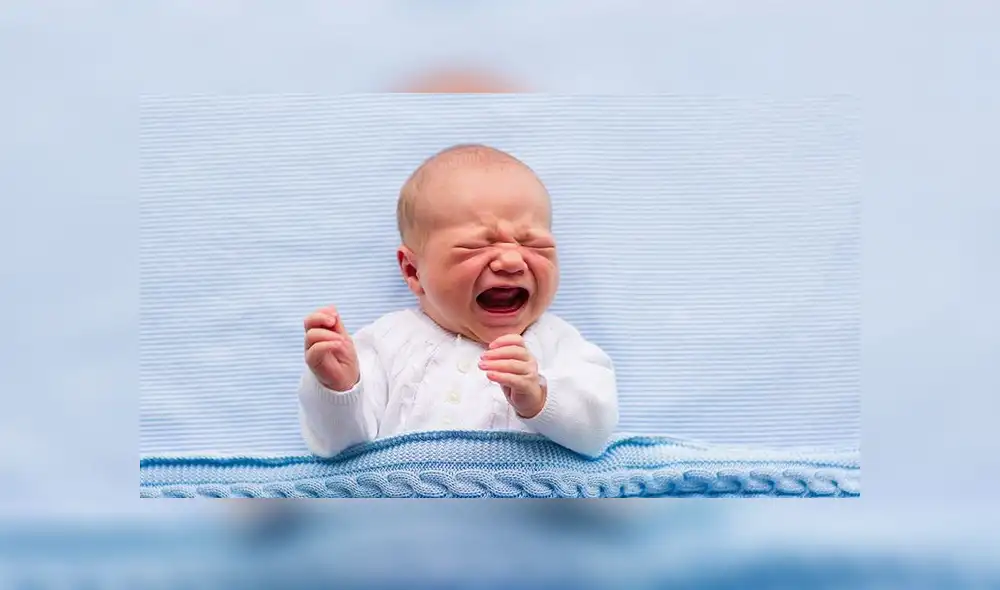 Avión aterriza de emergencia porque madre olvidó su bebé en aeropuerto