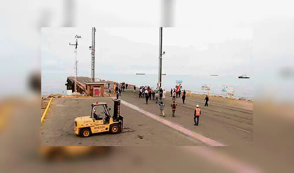 Desde fin de año 60 mil Tn de carga boliviana saldrán por puerto de Ilo