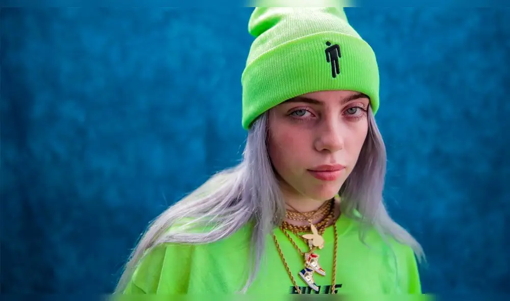Billie Eilish se toma tiernas fotos en centro de adopción de mascotas