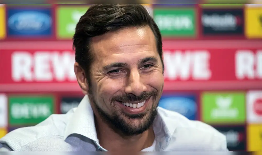 Exmundialista aseguró que Claudio Pizarro está al nivel de Franz Beckenbauer