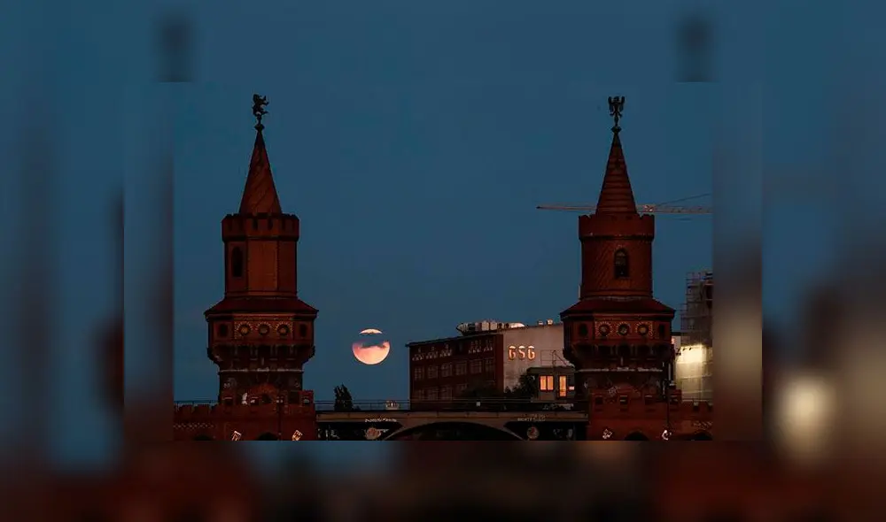 Alemania. El eclipse se vio en diversas ciudades con el cielo despejado. Foto: EFE.