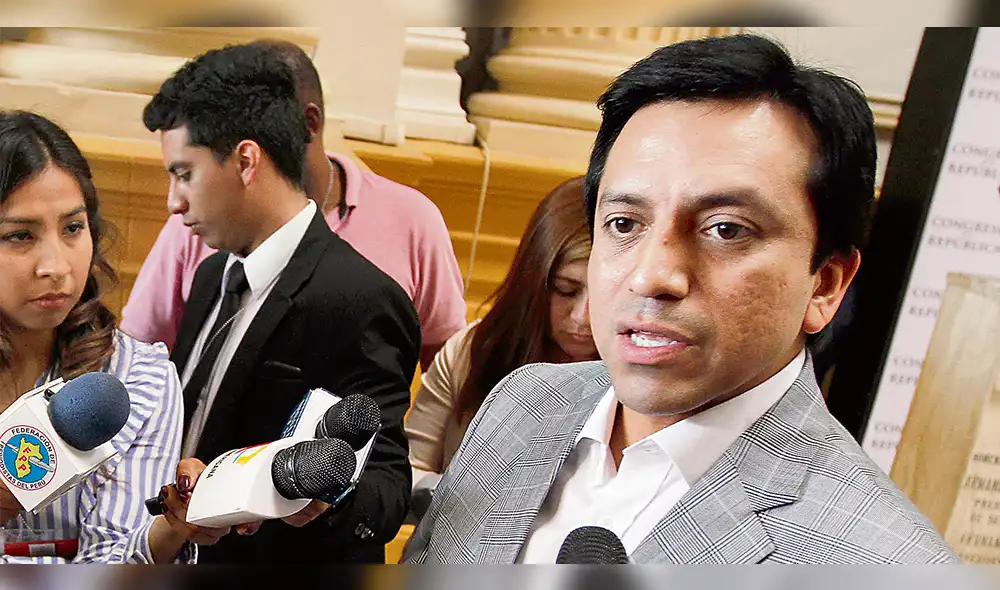 PPK conversará con cada bancada para evitar que prospere la vacancia PPK conversará con cada bancada para evitar que prospere la vacancia