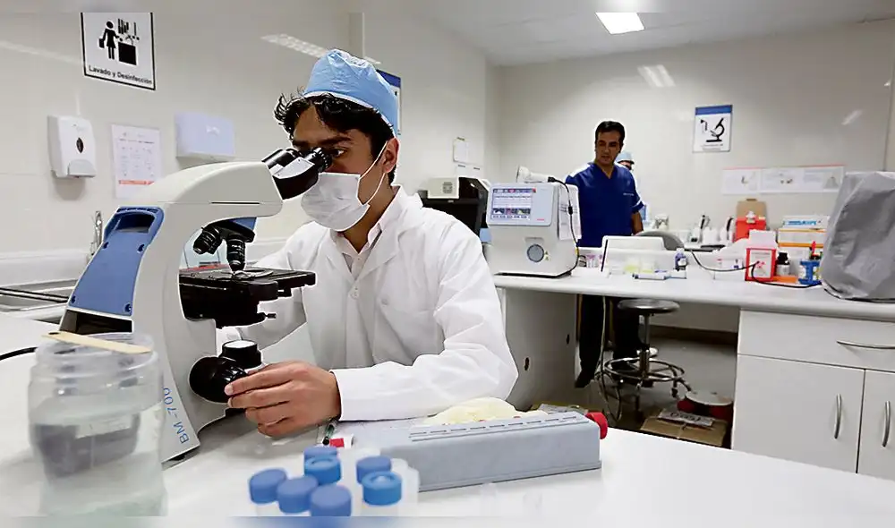 Un hospital en Arequipa tiene equipos y médicos pero faltan pacientes [VIDEO]
