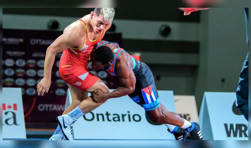 Thalía Mallqui, Yanet Sovero y Pool Ambrocio regresaron al Perú de Canadá. Foto: Difusión