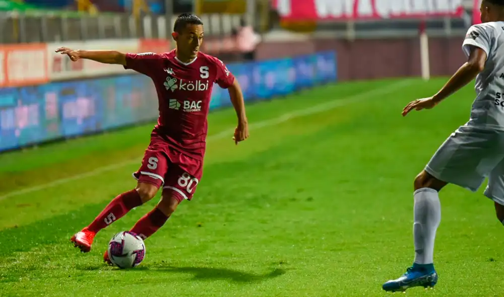Saprissa enfrenta a Limón por la Liga Promerica. (FOTO: Saprissa).