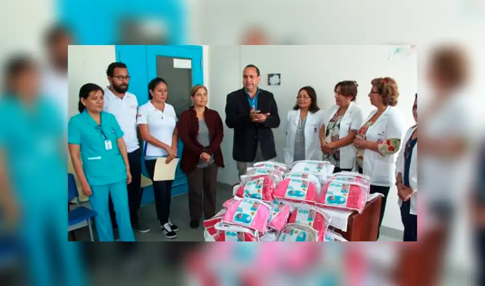 Venezolanos en Perú donaron simuladores de vientre para recién nacidos